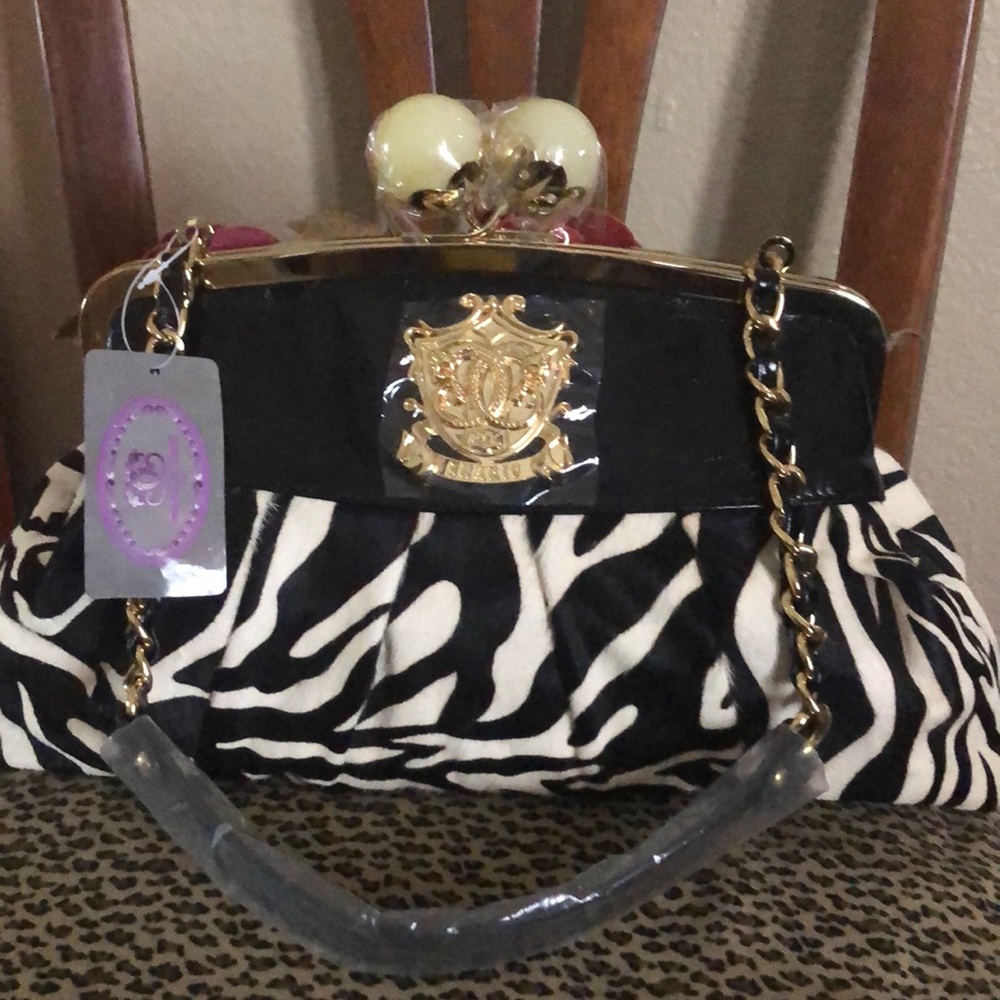 Handbag